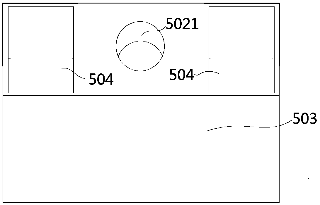 Force balanced type plug and socket assembly