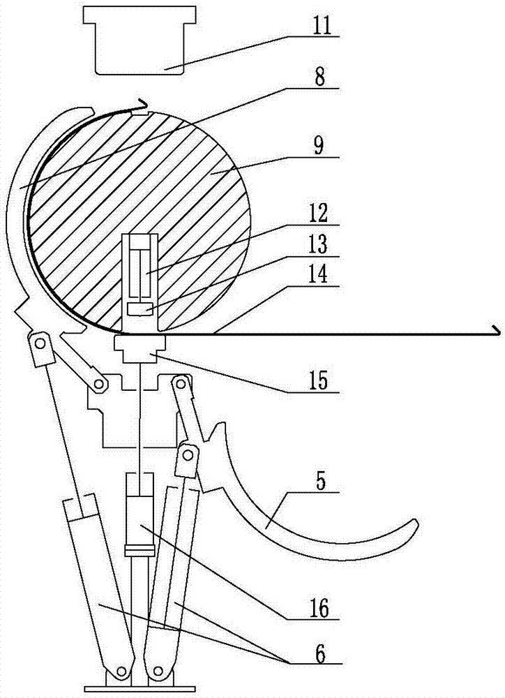 Device for rounding and slotting housing of water heater