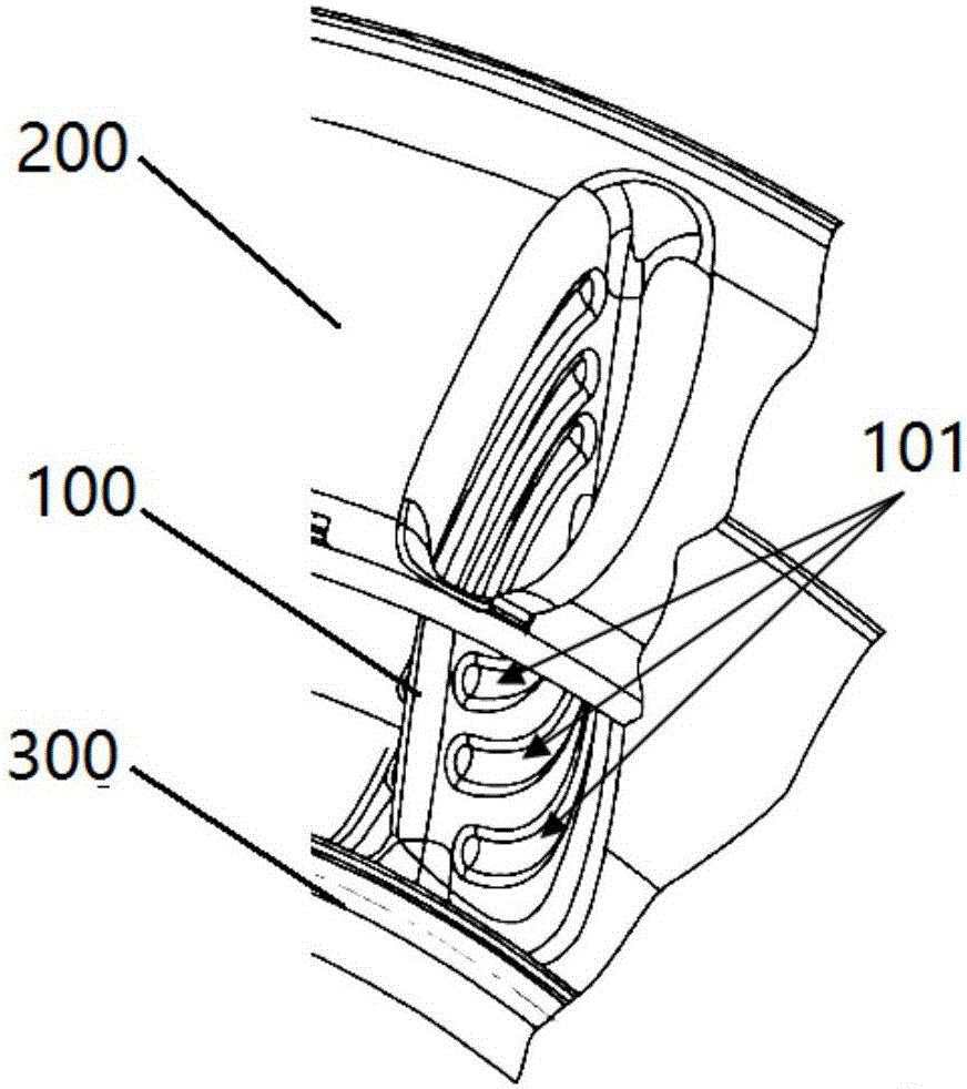 Low-weight force transfer support plate structure and casing with support plate structure