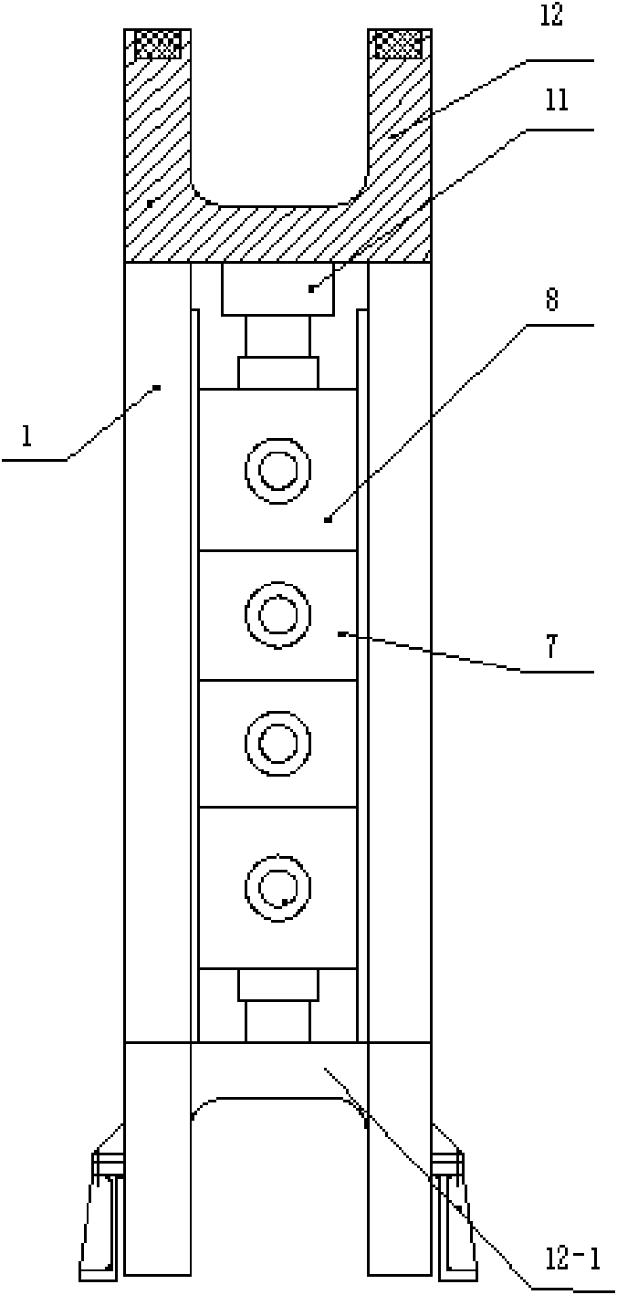 Sheet rolling mill with hydraulic screwdown on support roll