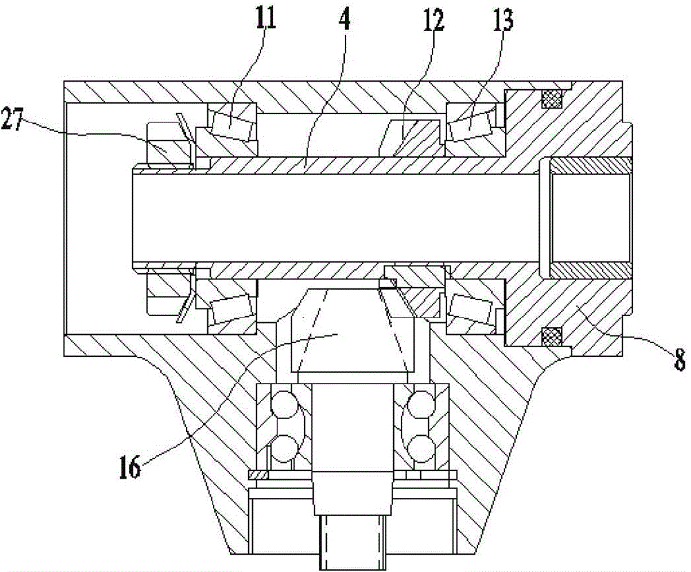 Internal-expanding type beveling machine