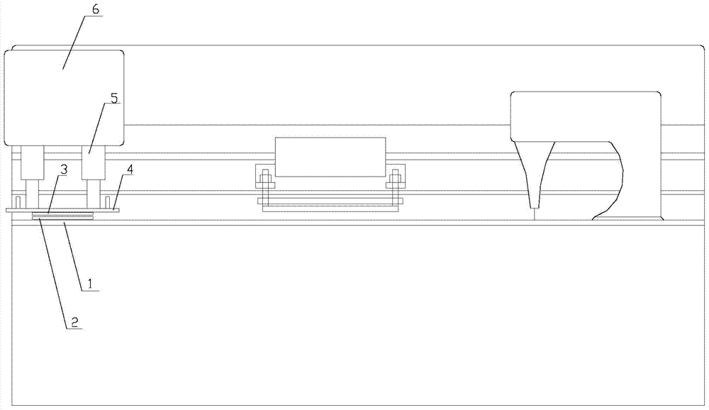 Folding and feeding mechanism of bag sticking machine