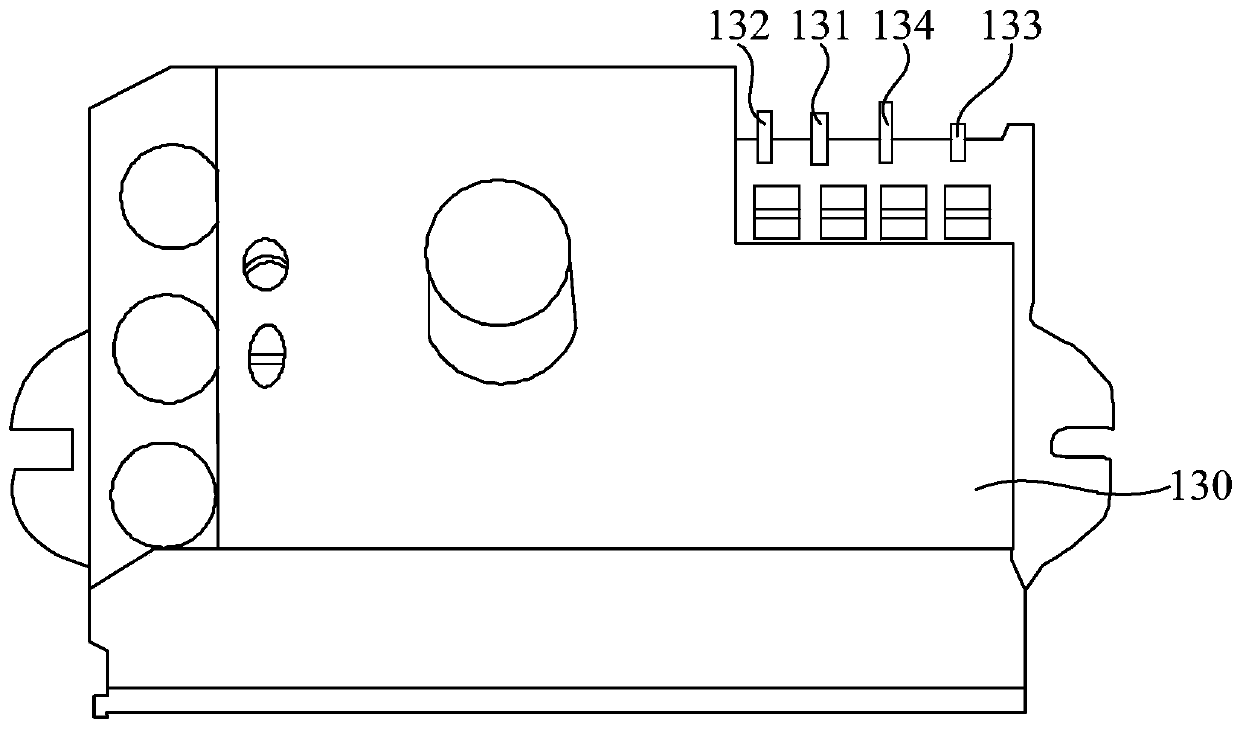 Lightning arrester test device and lightning arrester test system