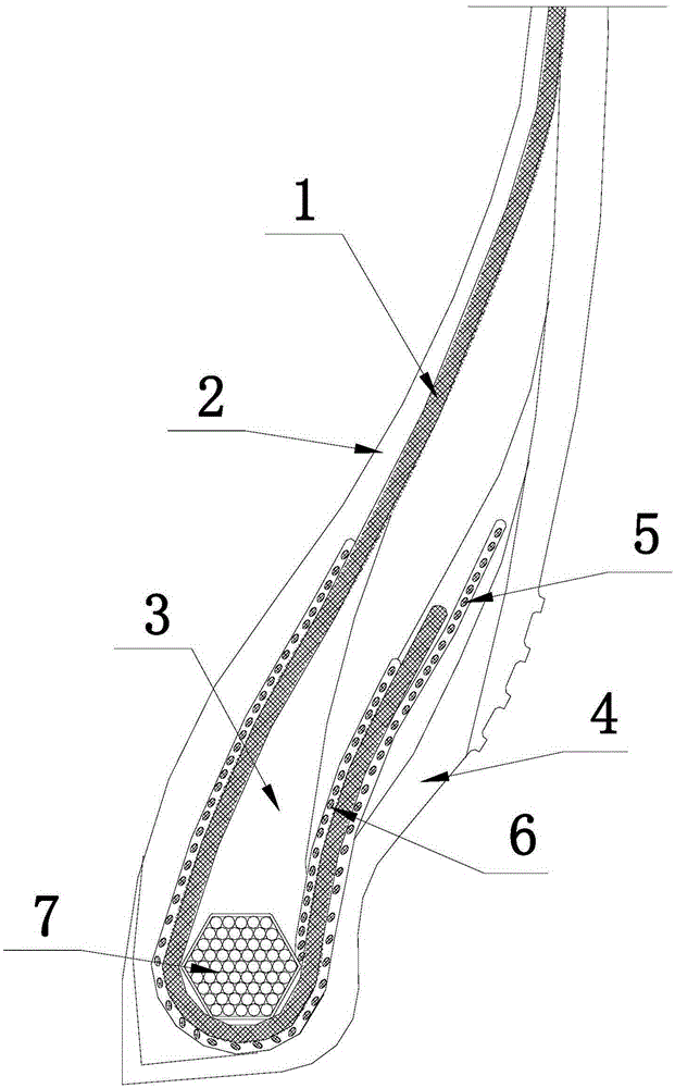 A kind of all-steel radial tire reinforced outside the bead and its preparation method