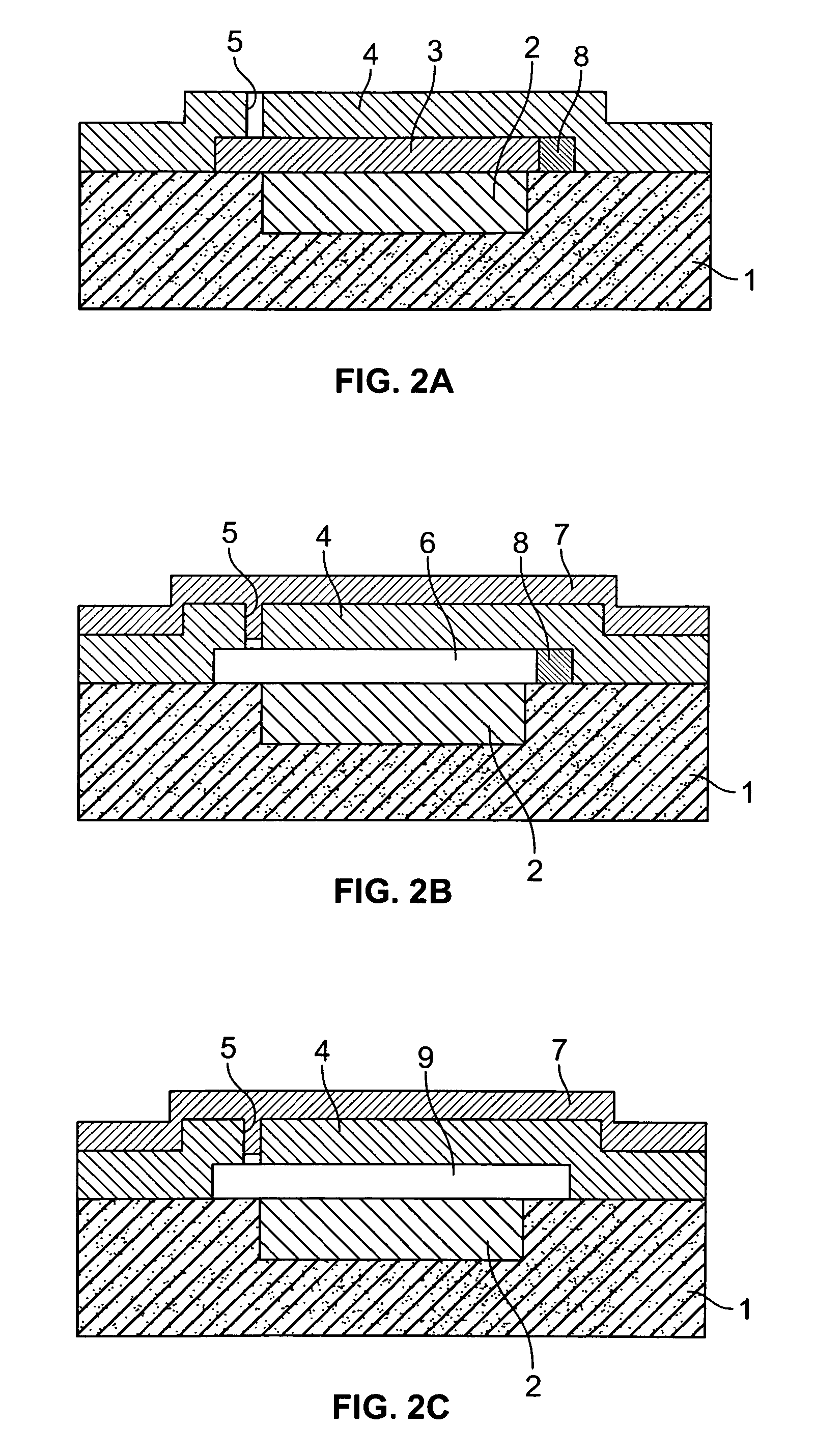 Micromechanical component having thin-layer encapsulation and production method