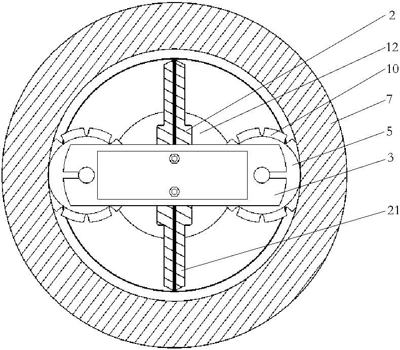 Biomass toothed pressing wheel rolling-type forming machine and forming method