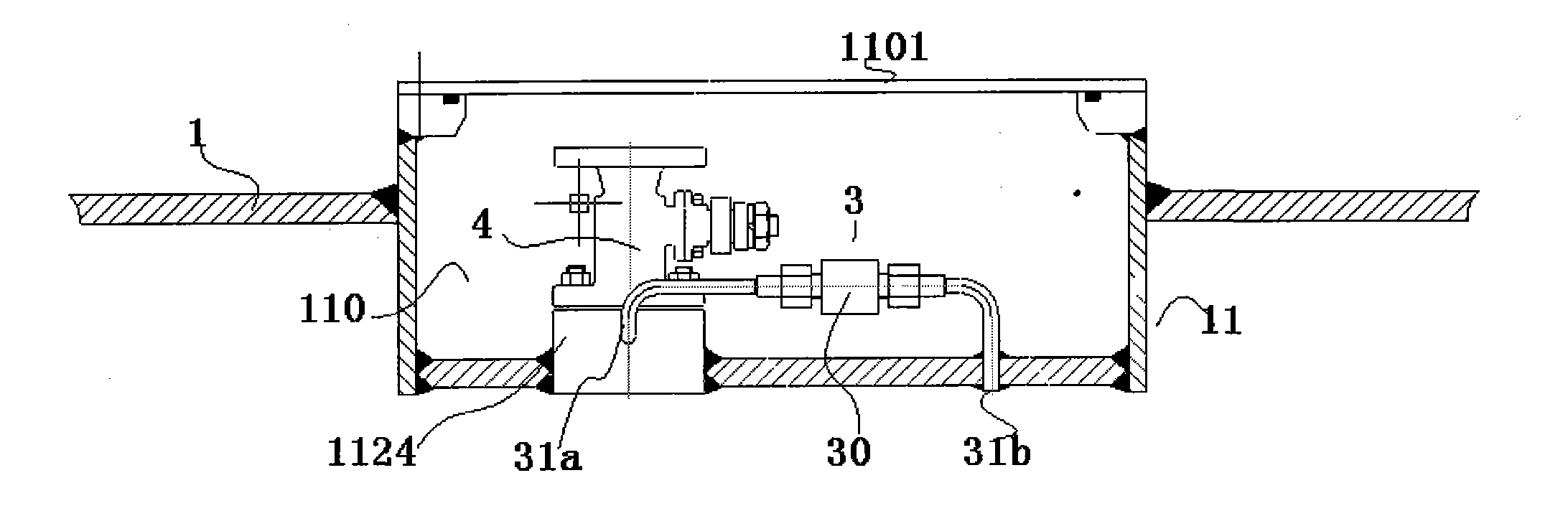 Aluminium triethyl storage tank and safety device thereof