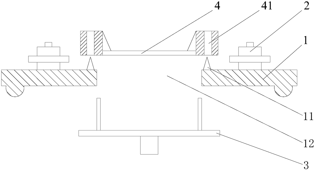 Mask plate replacing device and method