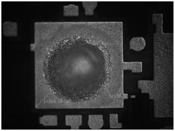 A surface modification method for suppressing the diffusion of conductive silver glue on the surface of the packaging substrate pad