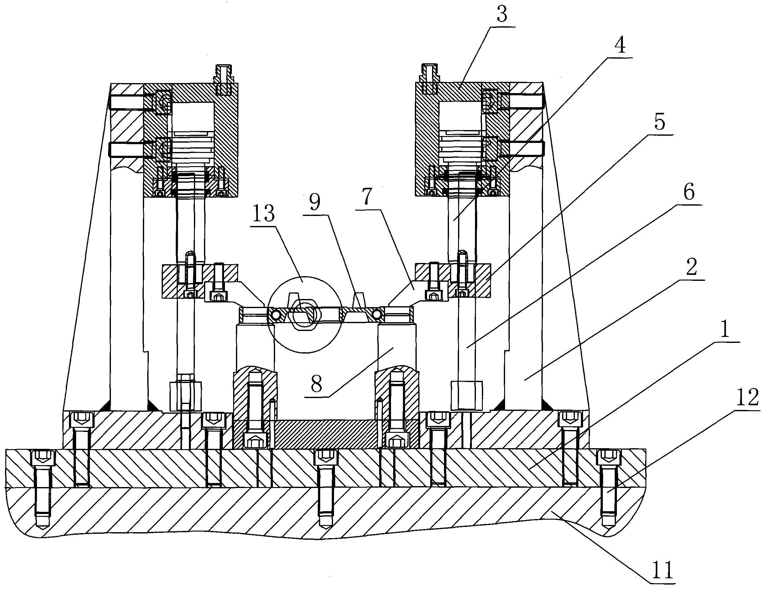 Special clamp for zero-angle opening of lower connecting plate of horizontal milling miller