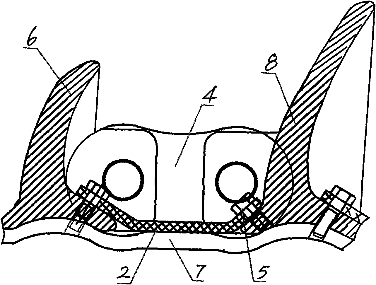 Upper and lower combined scraping plate transmission mechanism for track type ballast scarifiers