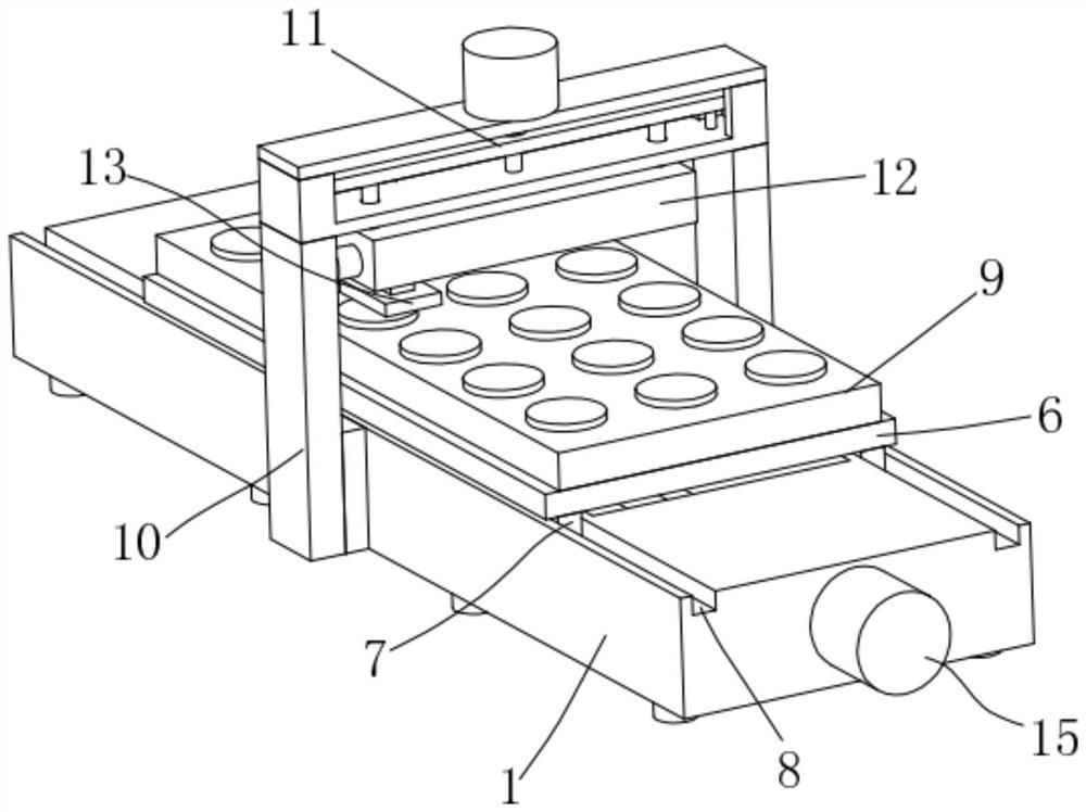 Displacement adjusting device for optical lens polishing