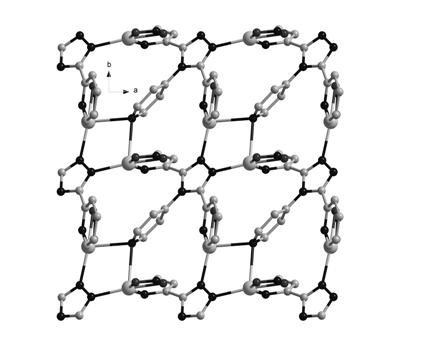 Metallic silver coordination polymer with three-dimensional network structure, and preparation method and application thereof