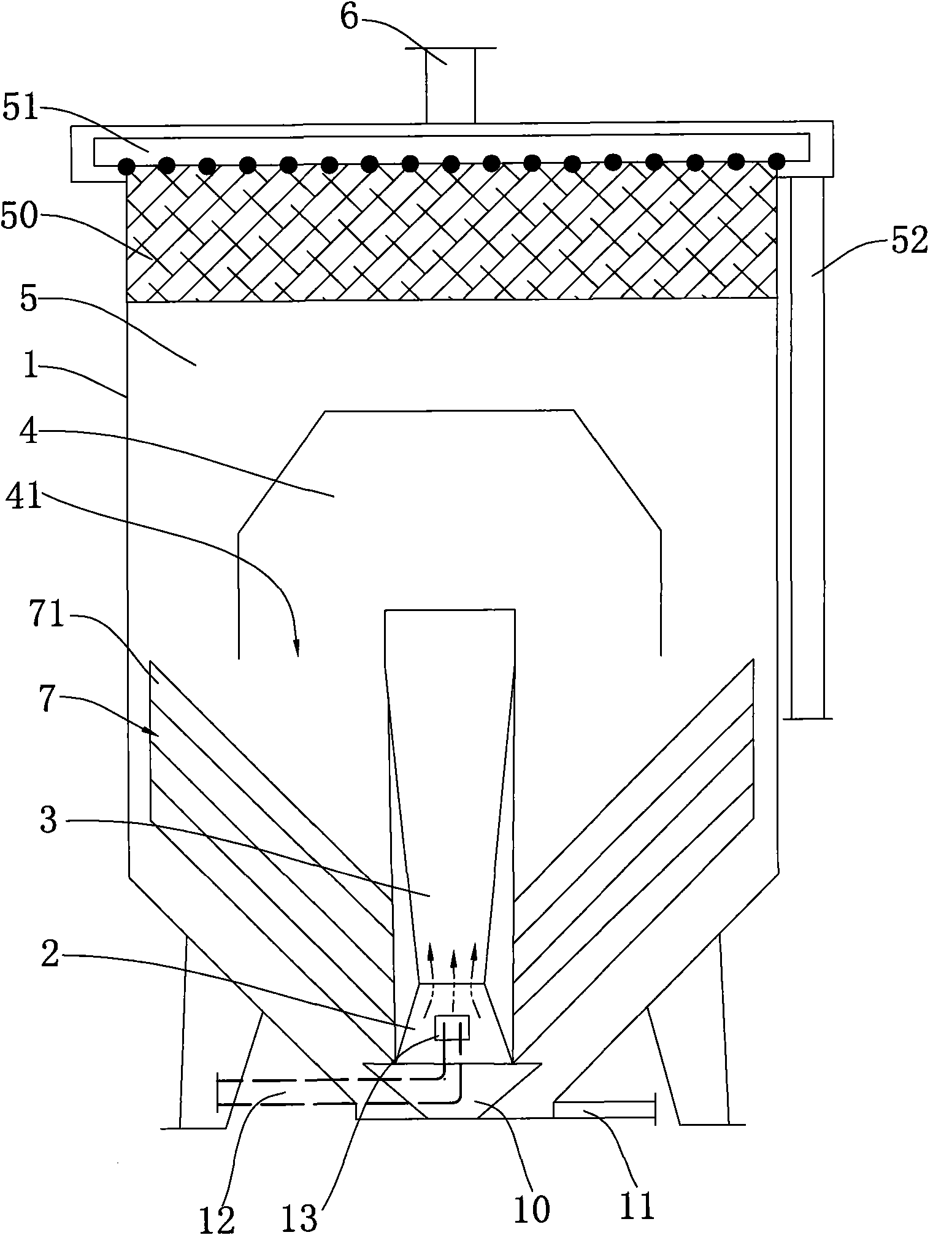 Isolator for gaps of heavy metal