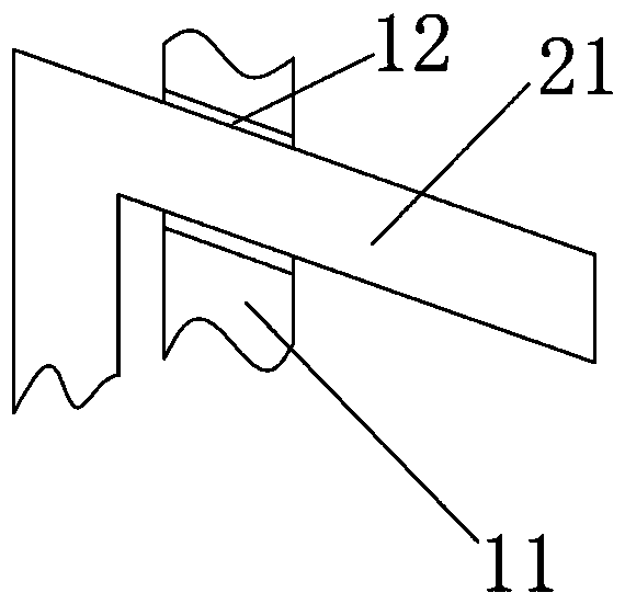 Safe and easily-assembled-disassembled climbing formwork structure