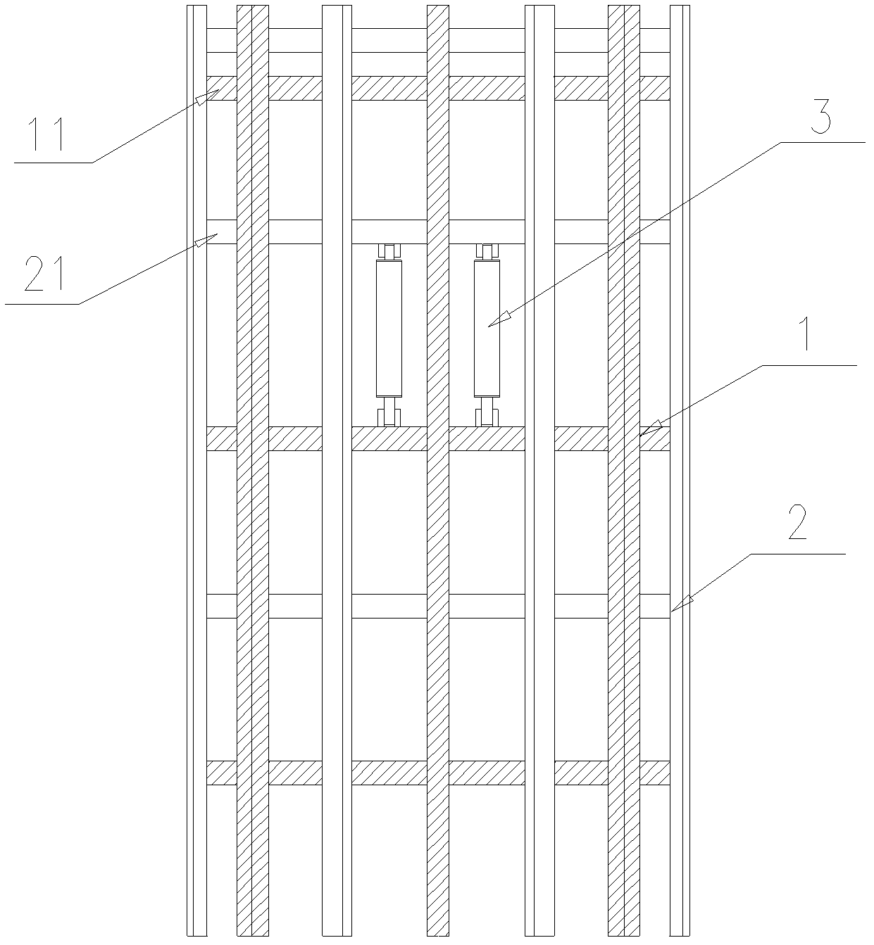 Tunnel self-advancing support shed