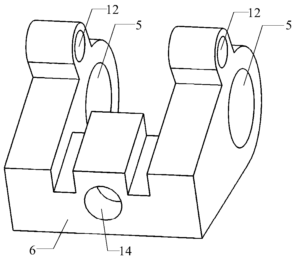 Auxiliary clamp for inhabiting cutting machining vibration of thin-walled casing