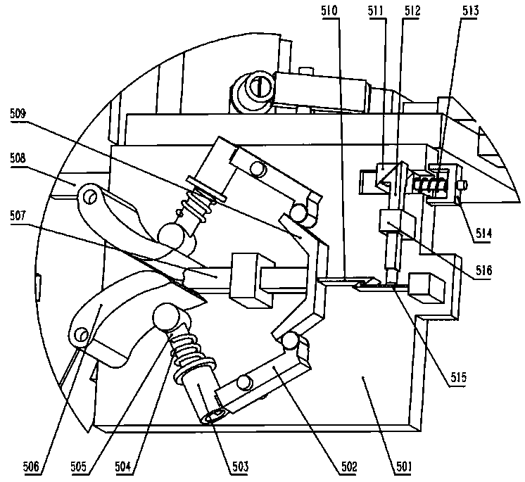 Automatic clamping safety socket