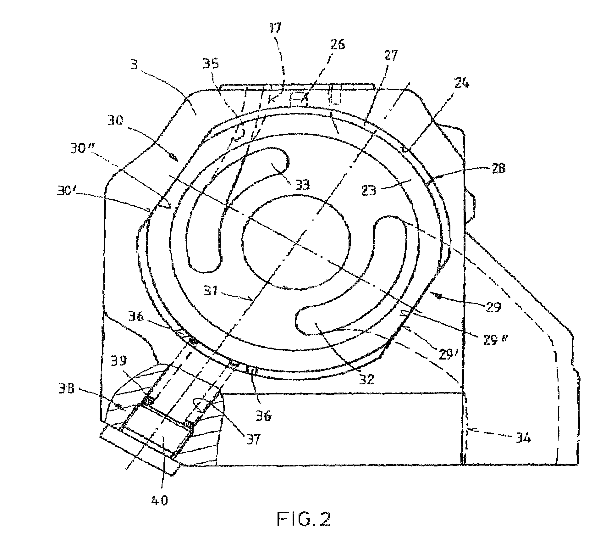 Pump unit comprising a main pump and a charge pump with a variable pump capacity