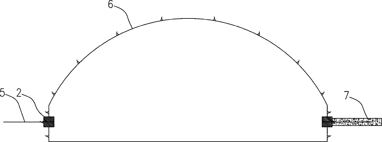 Construction method suitable for ultra-large fracture surface underground chamber excavating and steel arch frame fixing