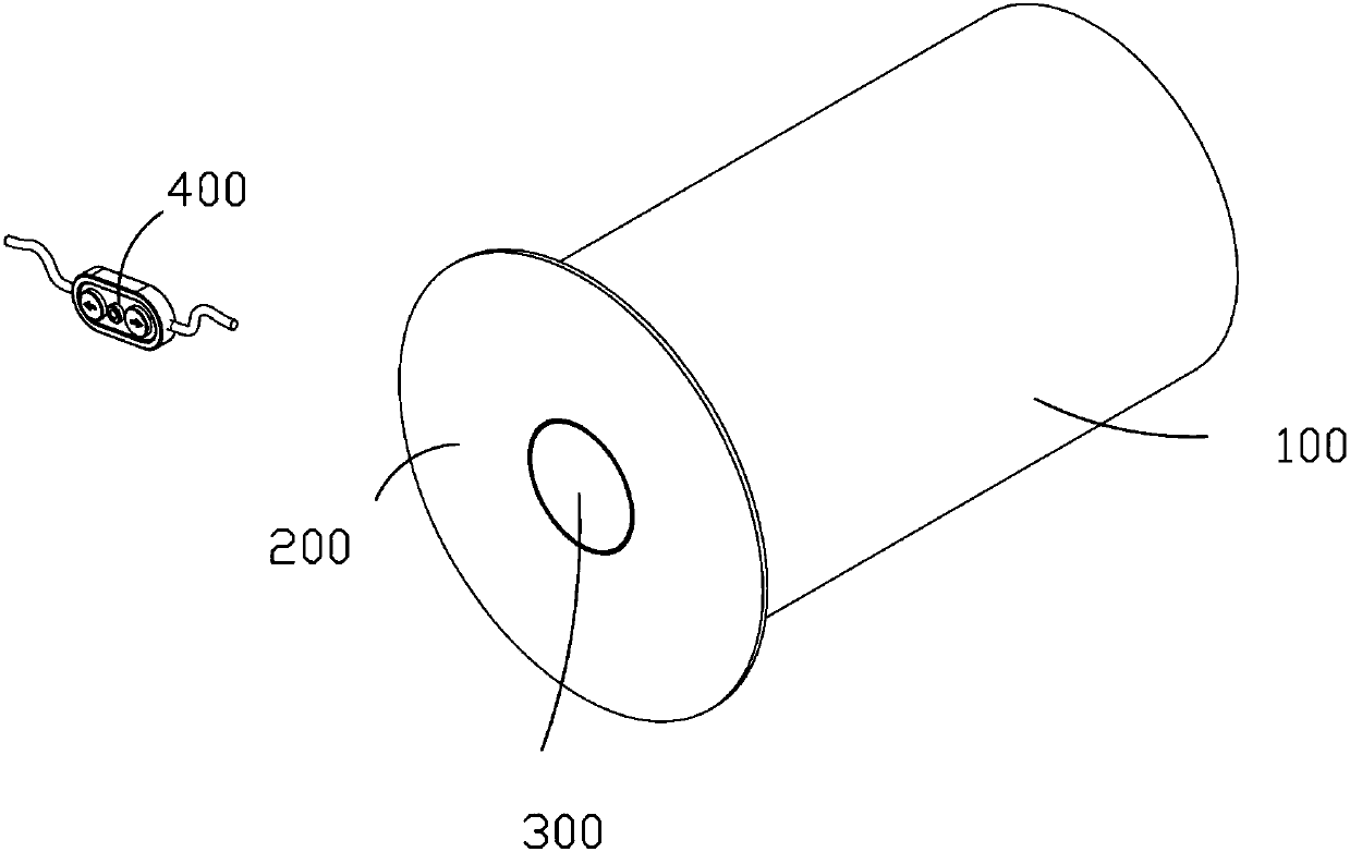 Self-rotating spraying head for green lawn irrigation