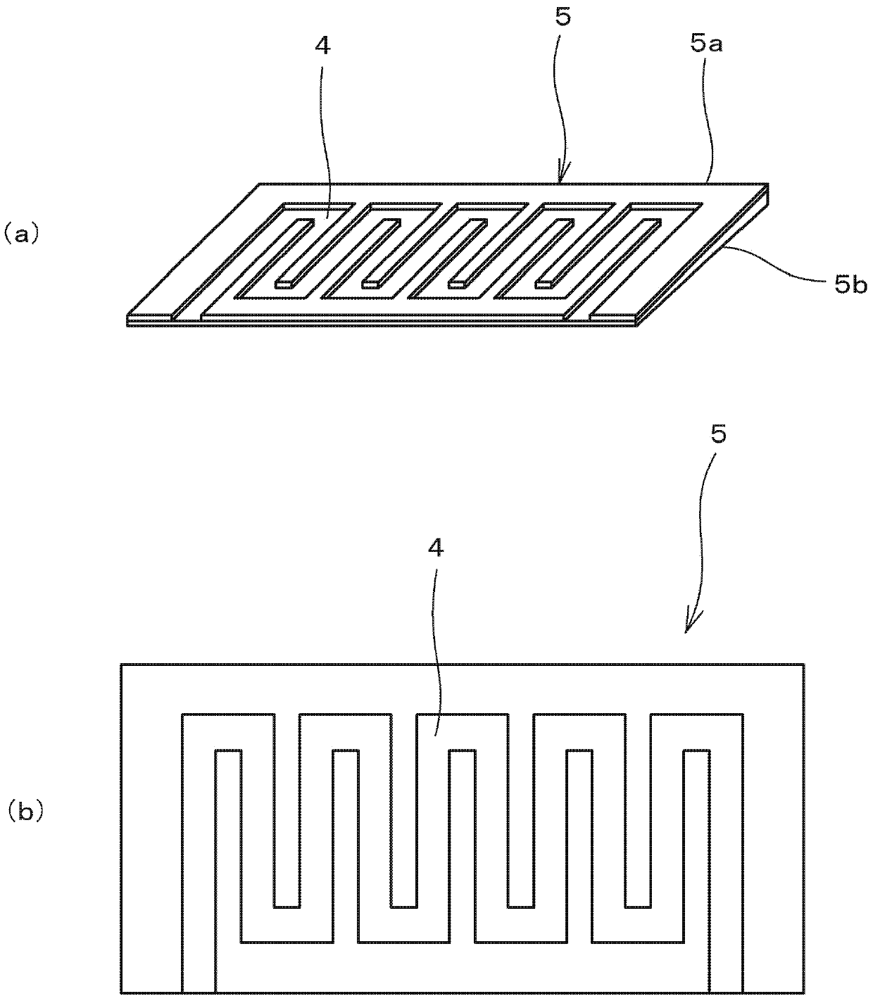 Conveying device and conveying method of electronic component