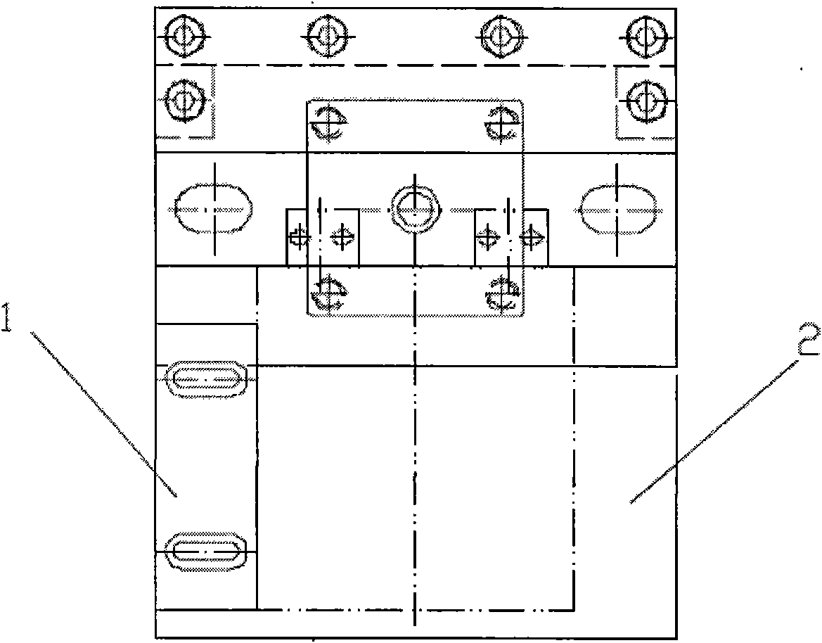 Punching device of high-capacity dynamical lithium-ion battery lug