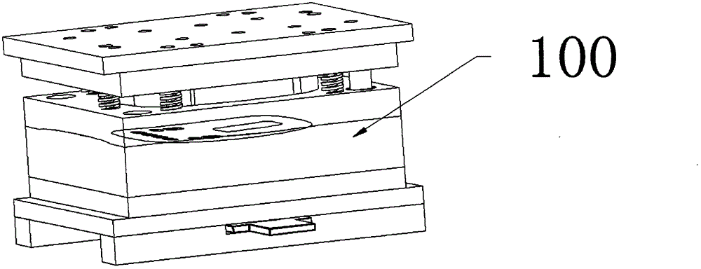 Mold assembly for reverse edge covering