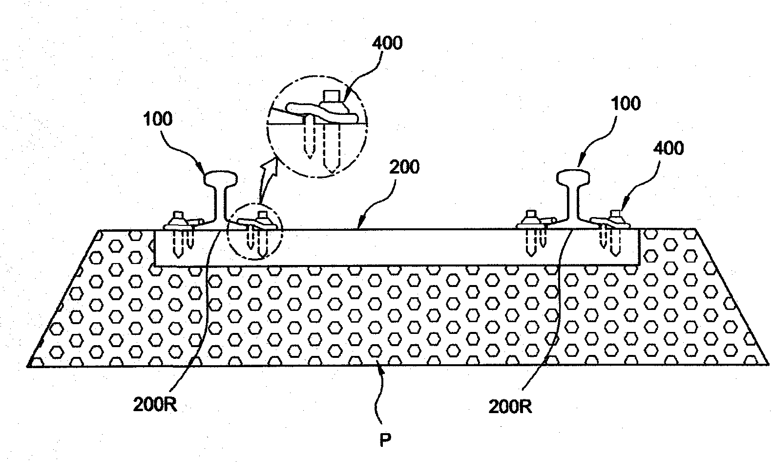 H-shaped railroad tie, and mold for manufacturing same