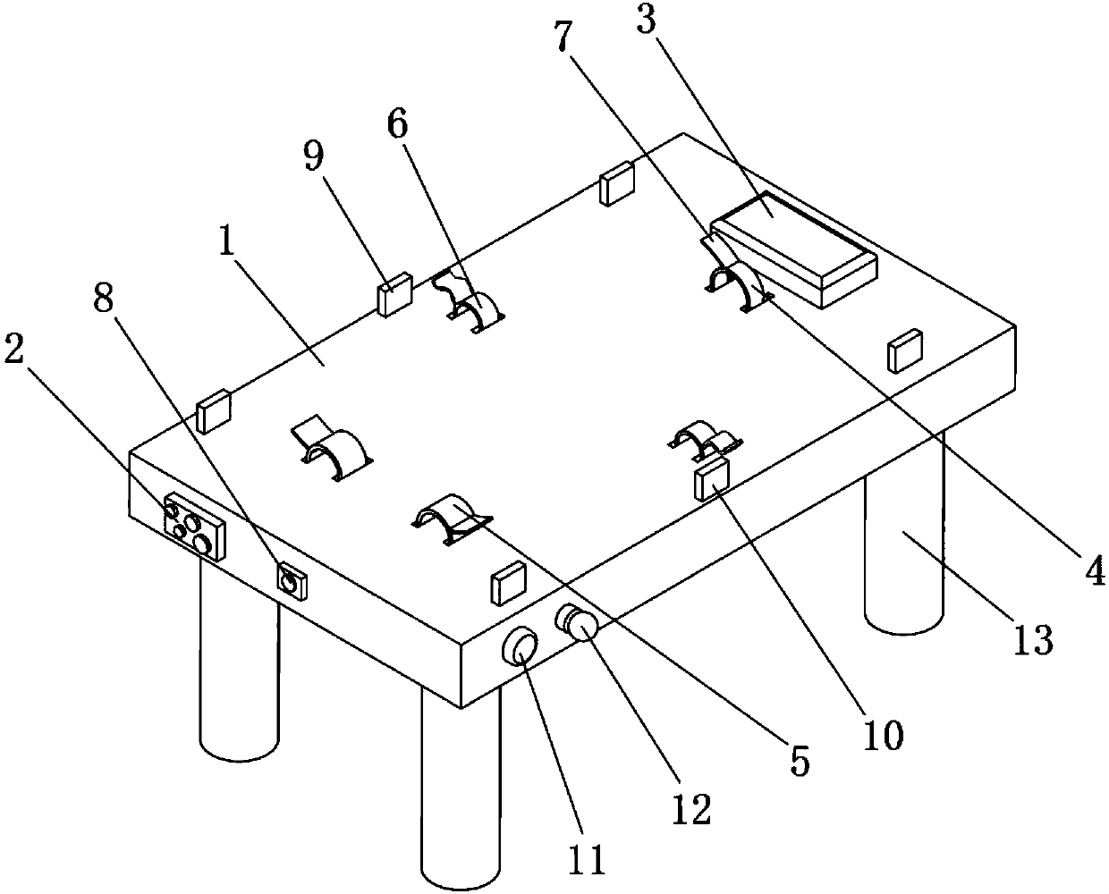 Adjustable constraint nursing device