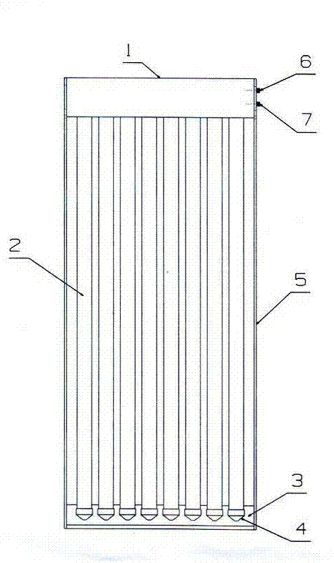 Side outlet type solar thermal collector