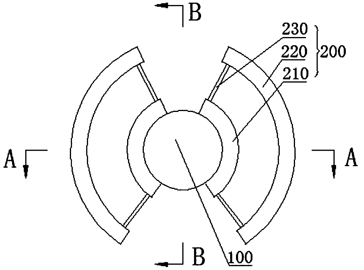 A fiber optic cable organizer