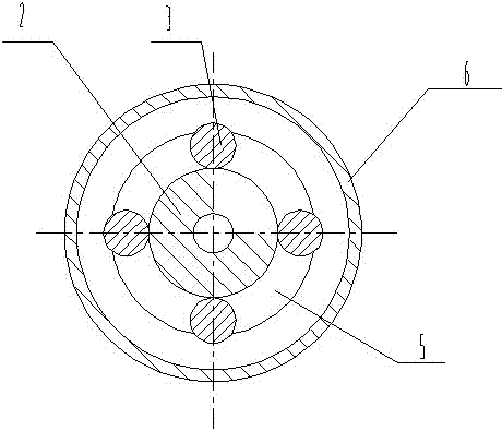 Centering device for drill rod in hole of engineering driller