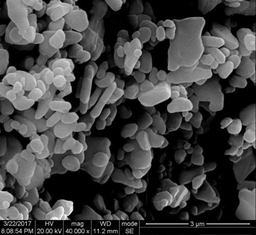 Preparation method of low specific surface area submicron alumina