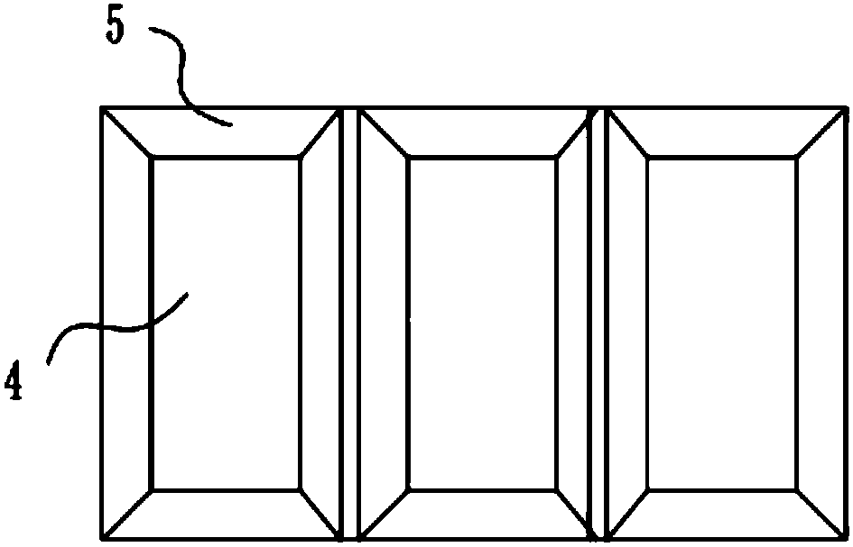 Sand screening device with constant-weight feeding function for large-scale buildings