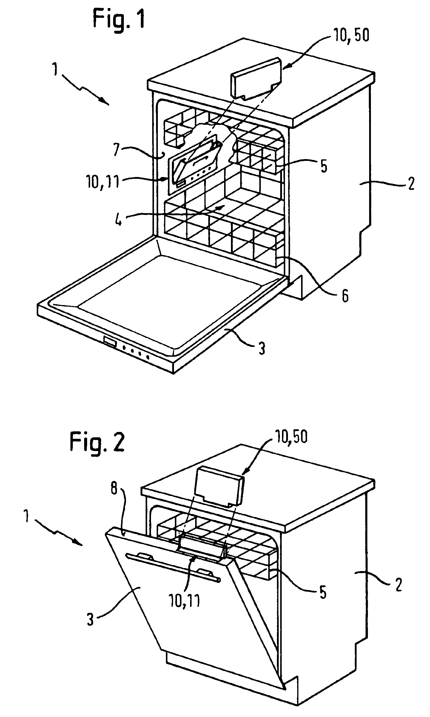 Water-conducting domestic appliance comprising a detergent dosing system and cartridge therefor