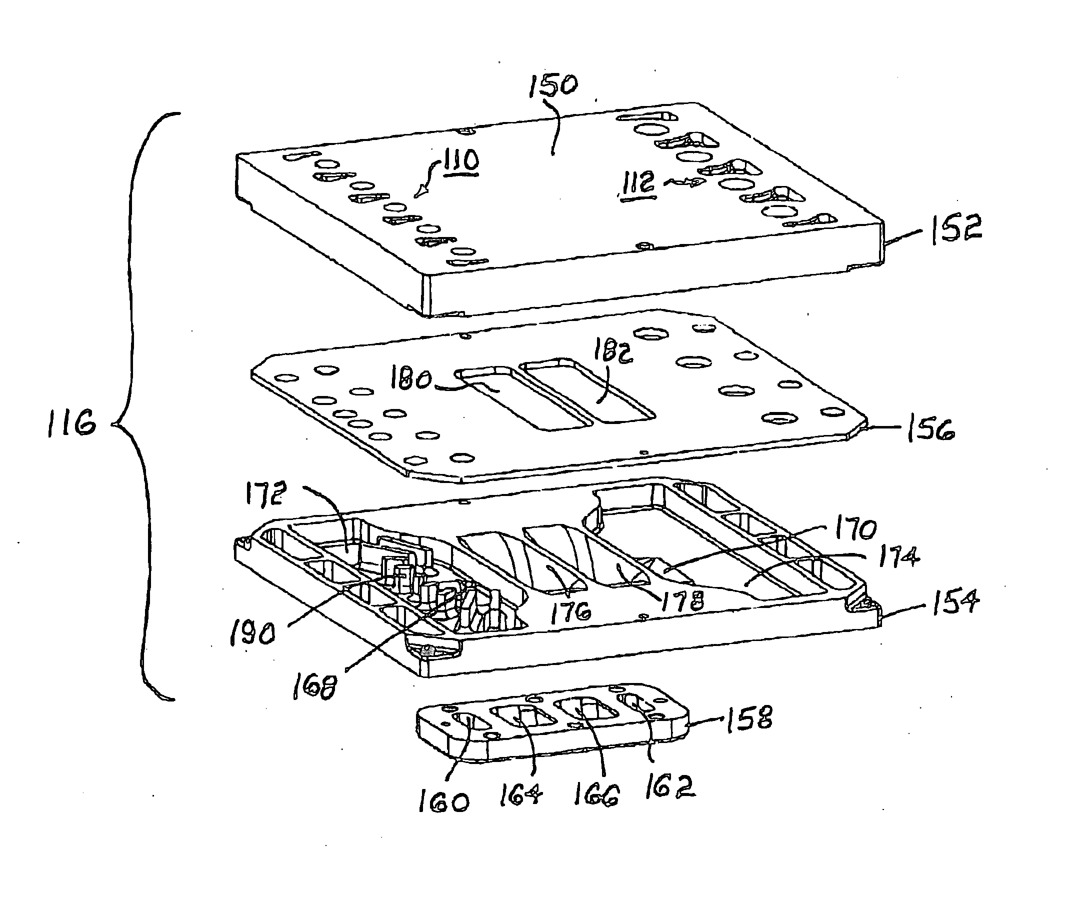 Solid oxide fuel cell stack having an integral gas distribution manifold