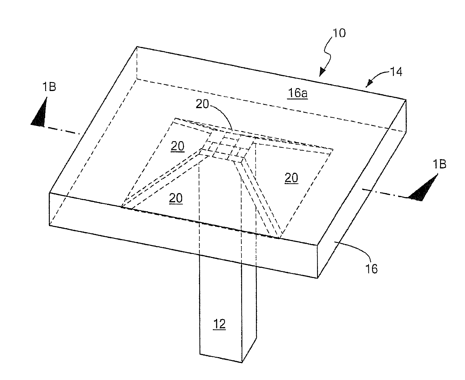 Droopy bowtie radiator with integrated balun