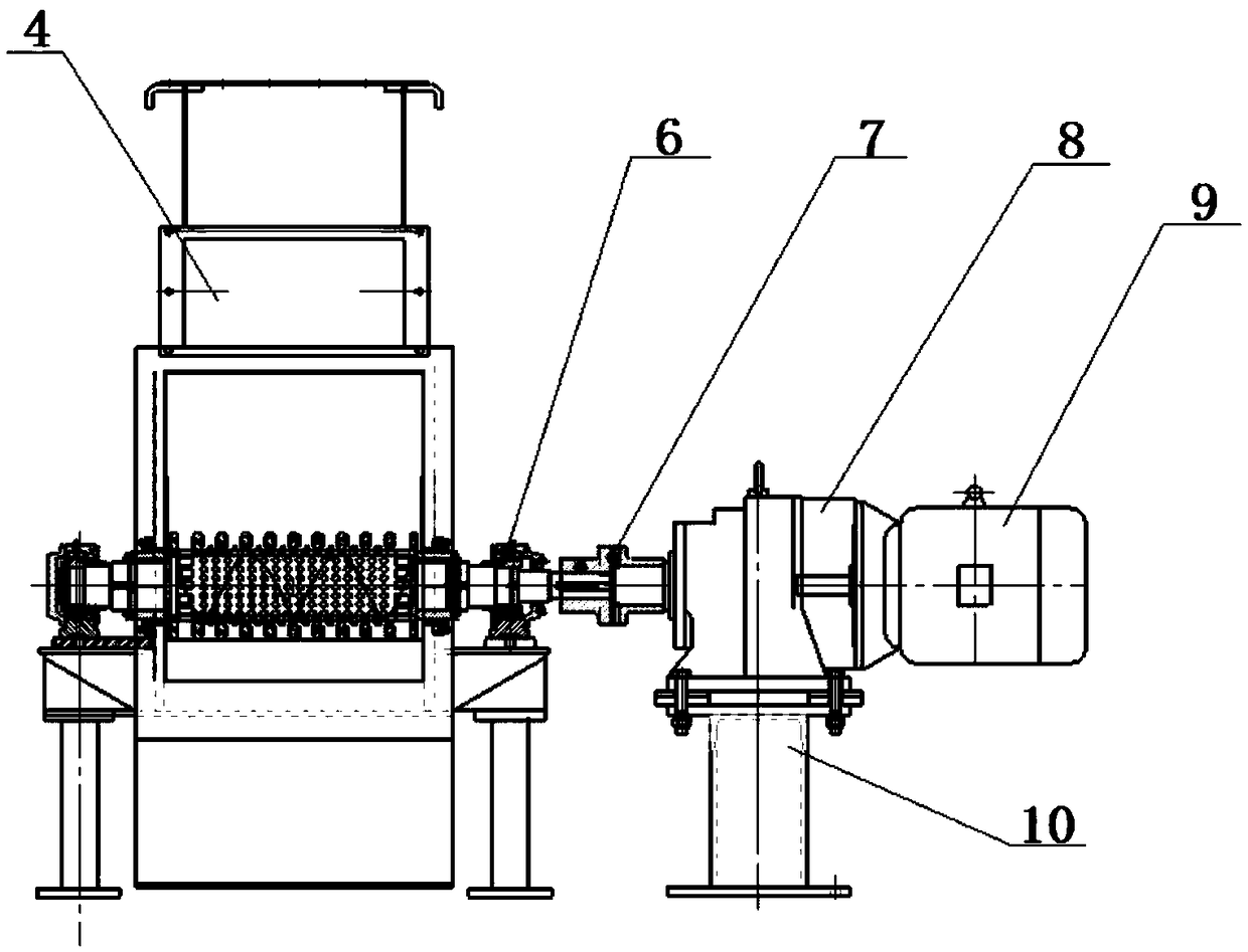 Screening machine with large screening area