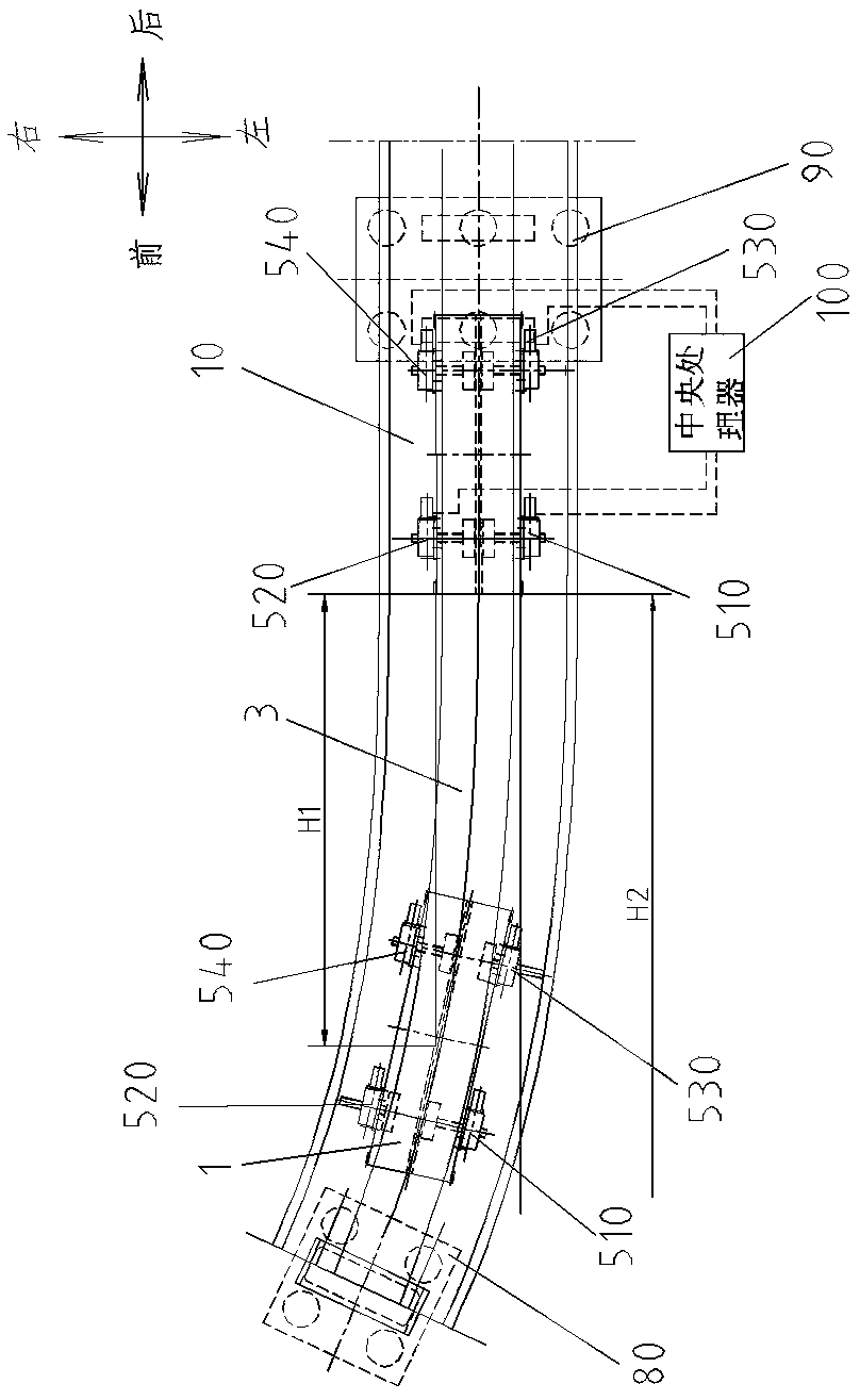 Steerable hanging basket traveling device and steering method