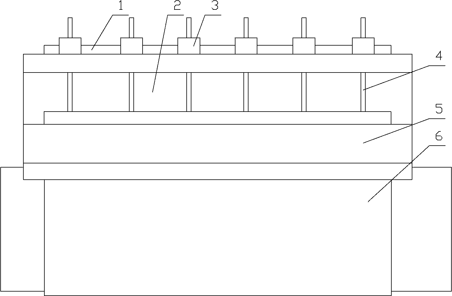 Simple plugging device for large oil pipelines