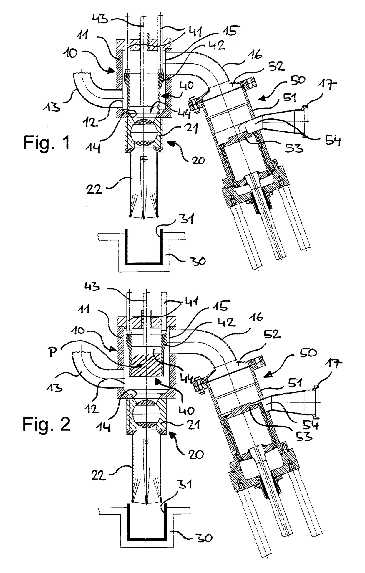 Method for packaging liquid or pasty products and packaging machine suitable for this purpose