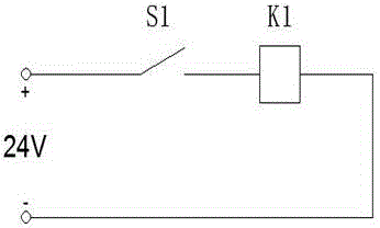 Shaft hoisting container charging device