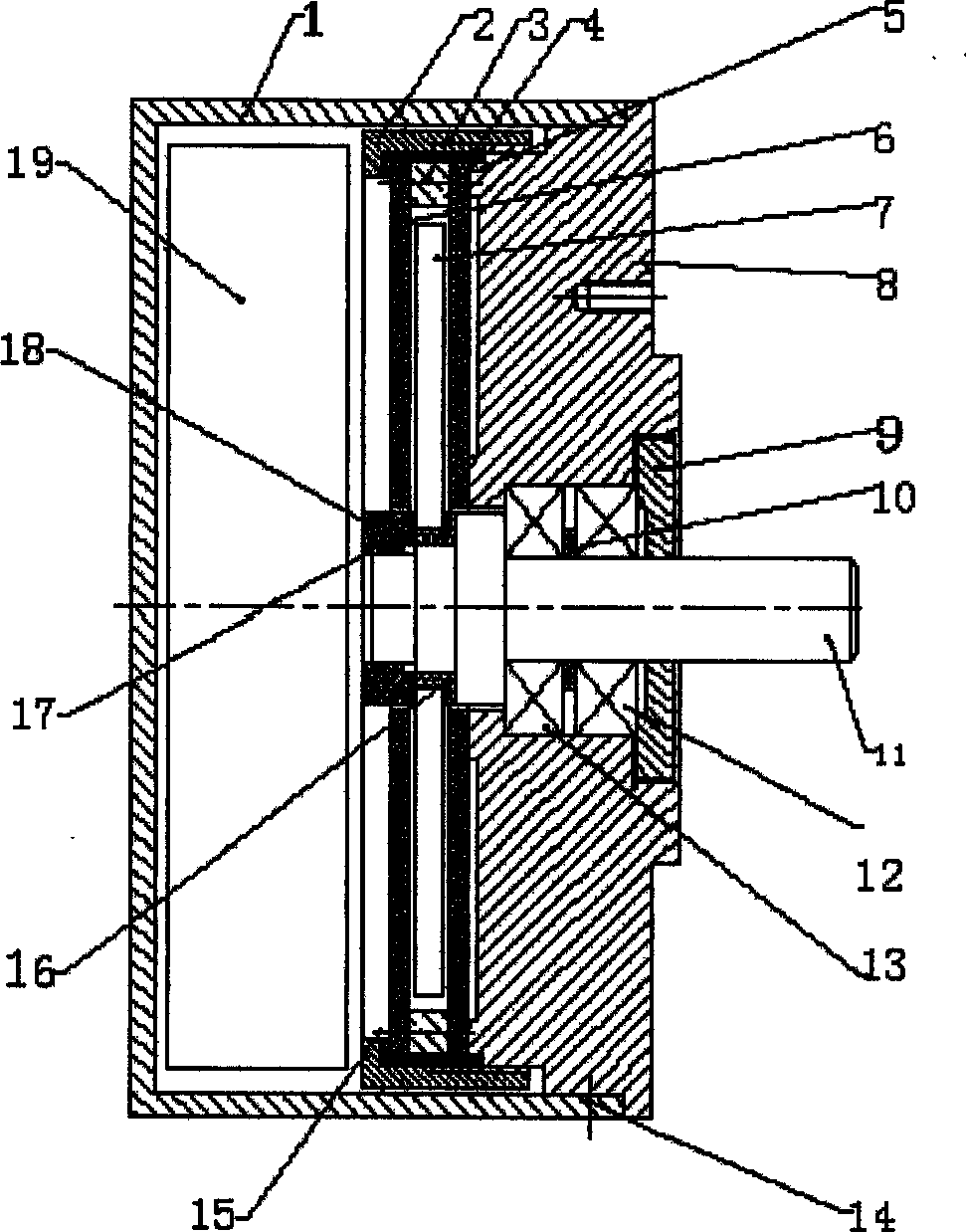 Digital metal floater flowmeter based on proportional electric capacity angle measuring principle