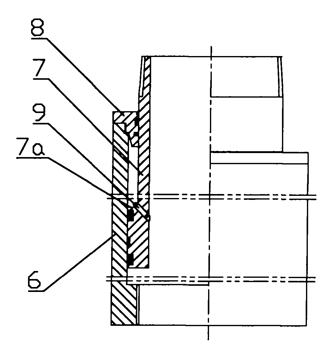 Ground well casing capable of preventing mining damage