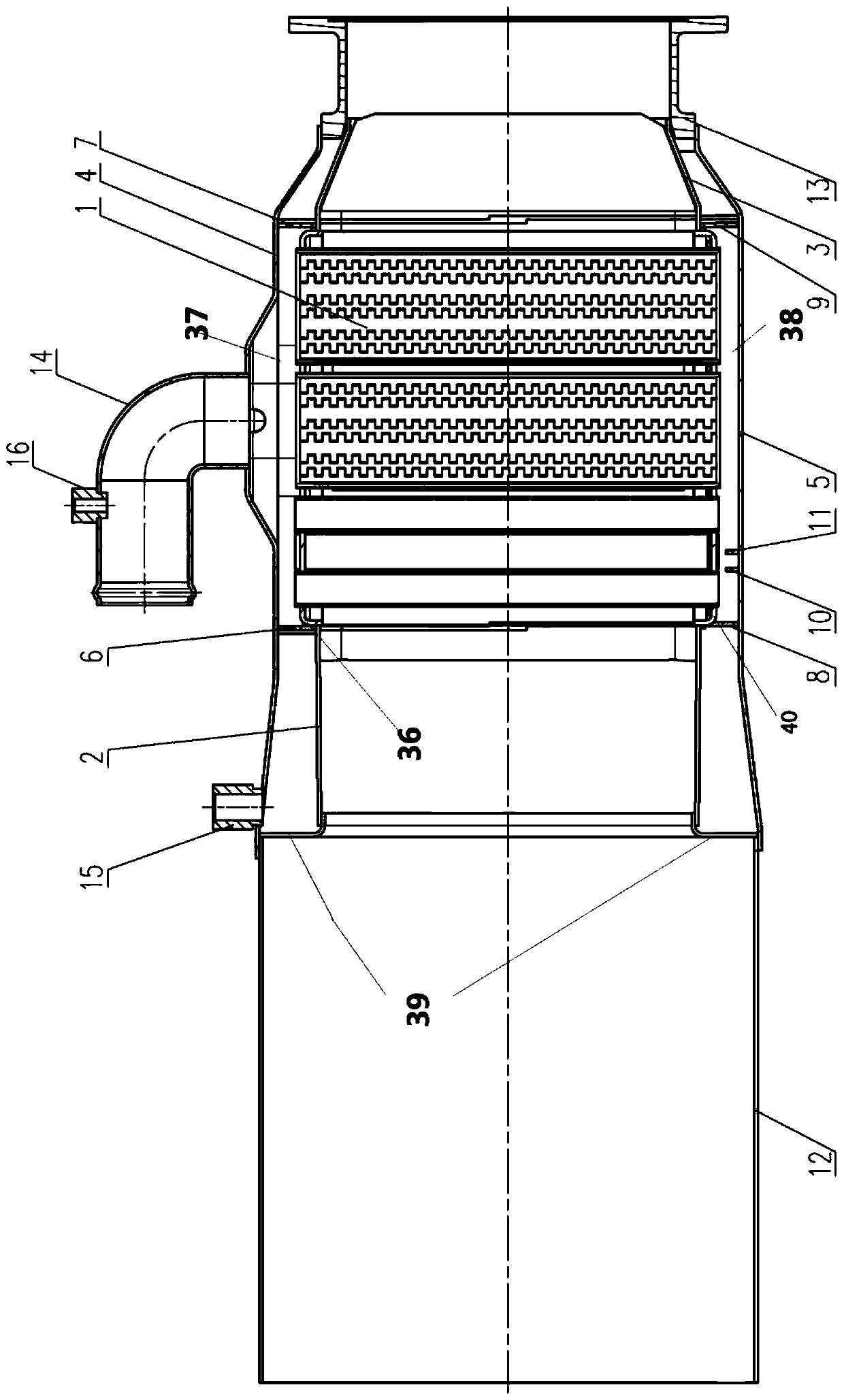 Waste heat utilization heat exchange device with changeable dispersed heat exchange structure grid holes