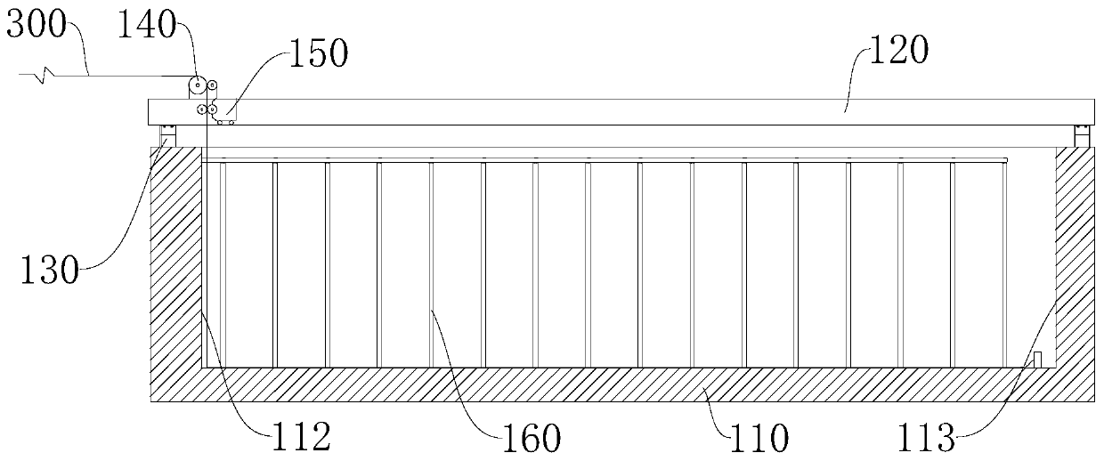 Water hose laying device, laying method thereof and fire fighting truck