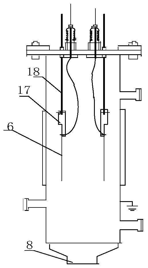 Crude oil dehydration device with ultrasonic wave and electric field and dehydration method