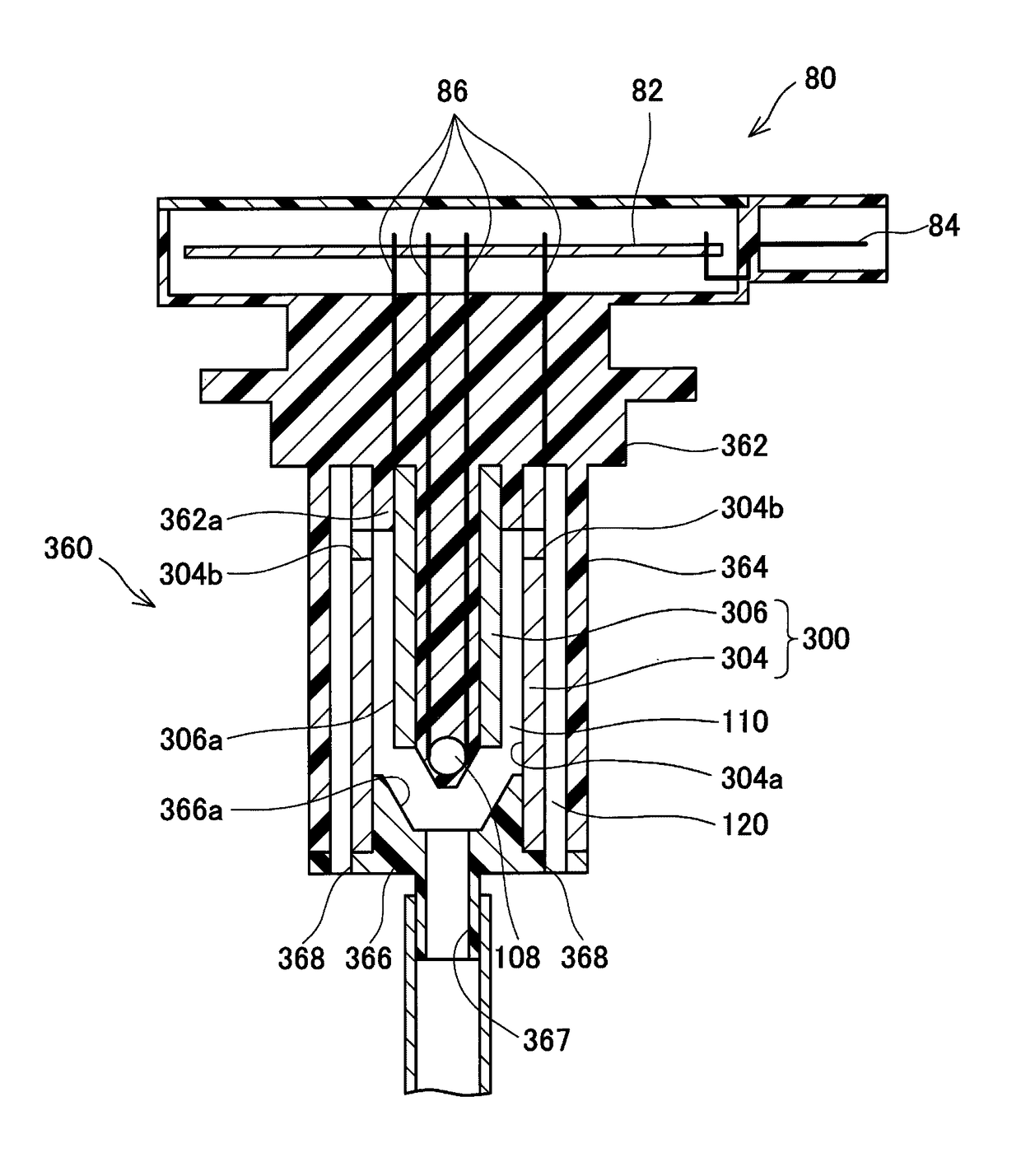 Liquid sensor comprising first and second electrodes opposing each other