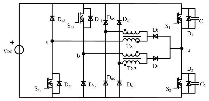 Auxiliary resonant converter pole inverter with symmetrically reset phase-dependent magnetizing current